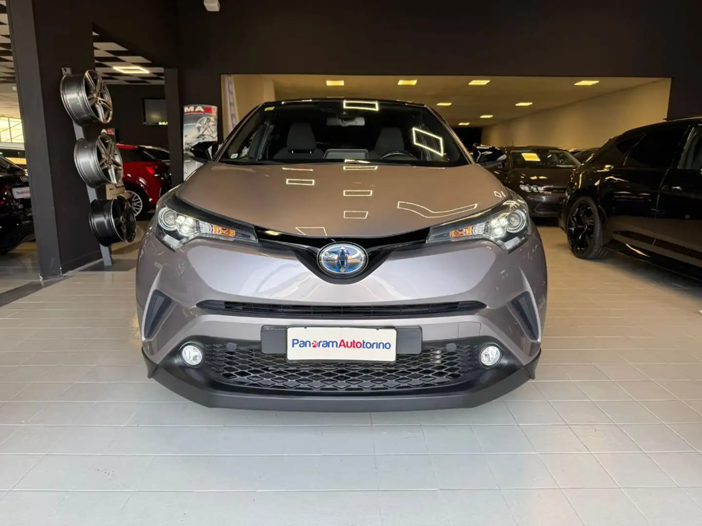 Toyota C-HR 1.8 Hybrid E-CVT Trend Grigio - 2