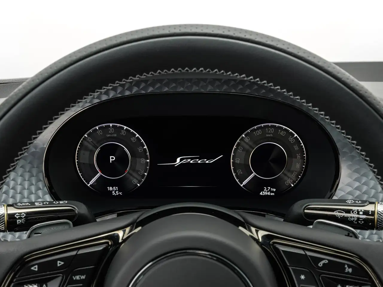 Bentley Continental 2025 — фото 14