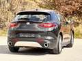 Alfa Romeo Stelvio 2.2 JTDM Q4 / Pickerl neu / Allrad / Schwarz Schwarz - thumbnail 4