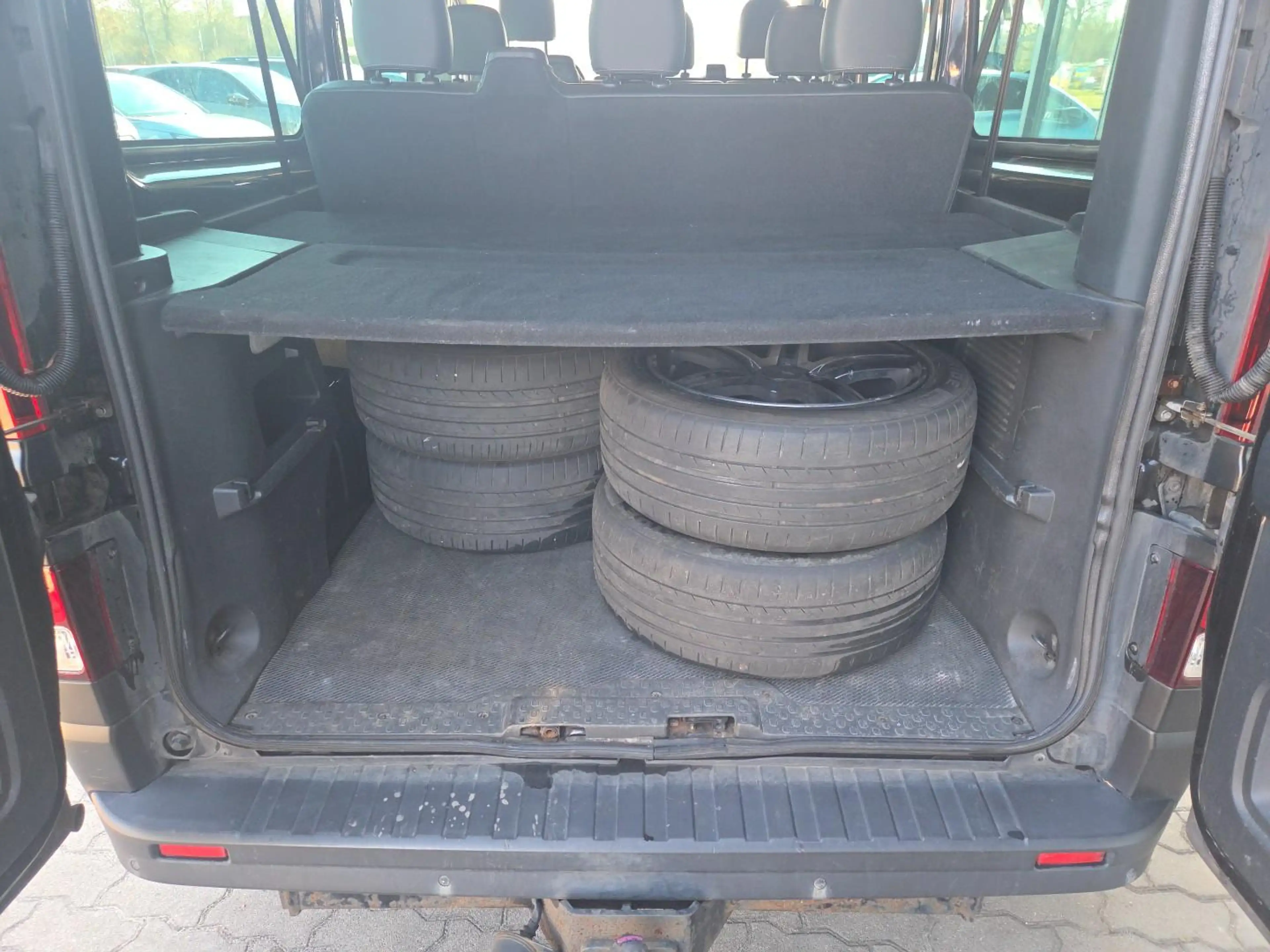 Opel Vivaro 1.6 Biturbo CDTI — photo 7