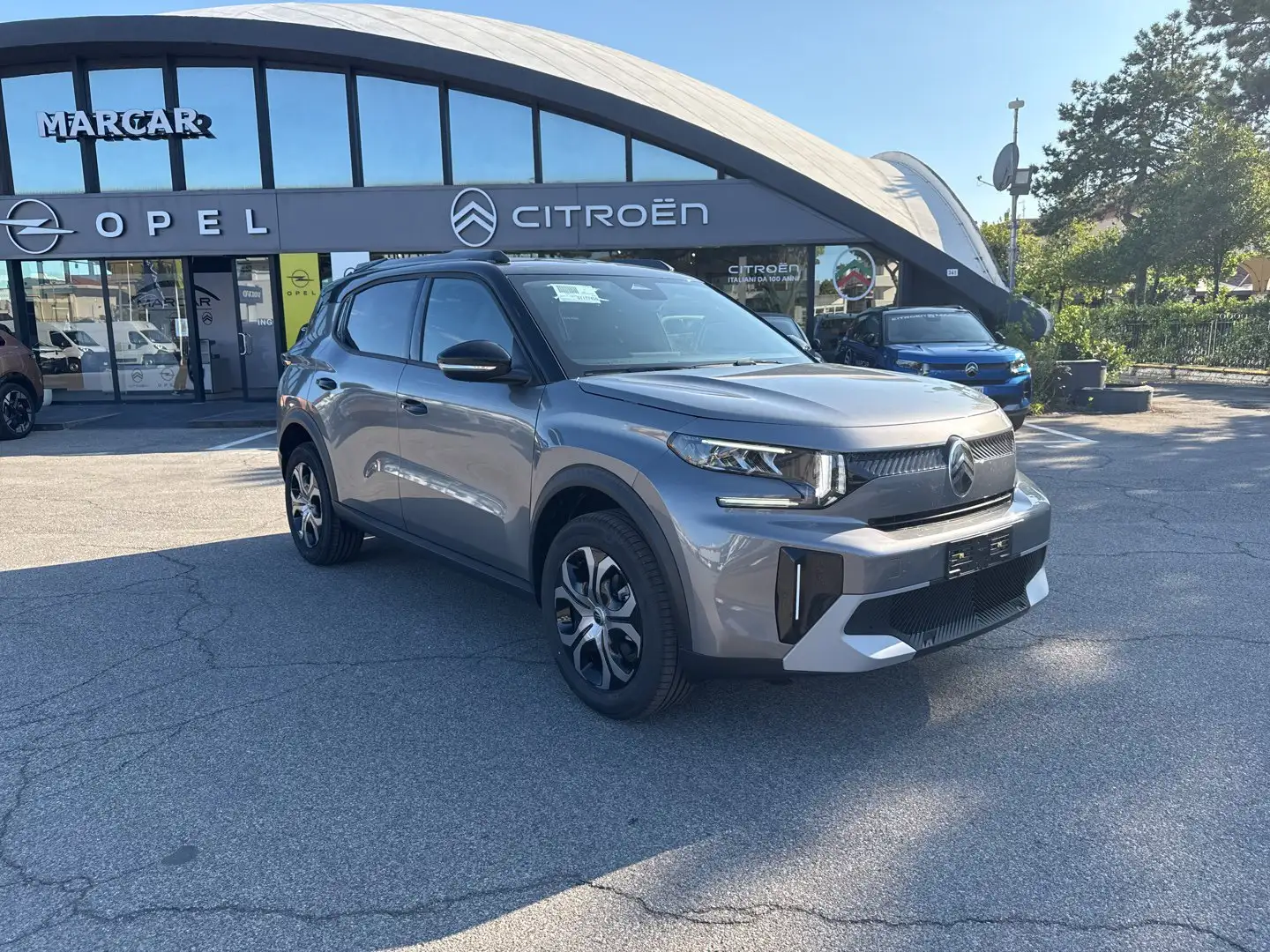 Citroen C3 Aircross PureTech Turbo 100 Plus Gris - 1