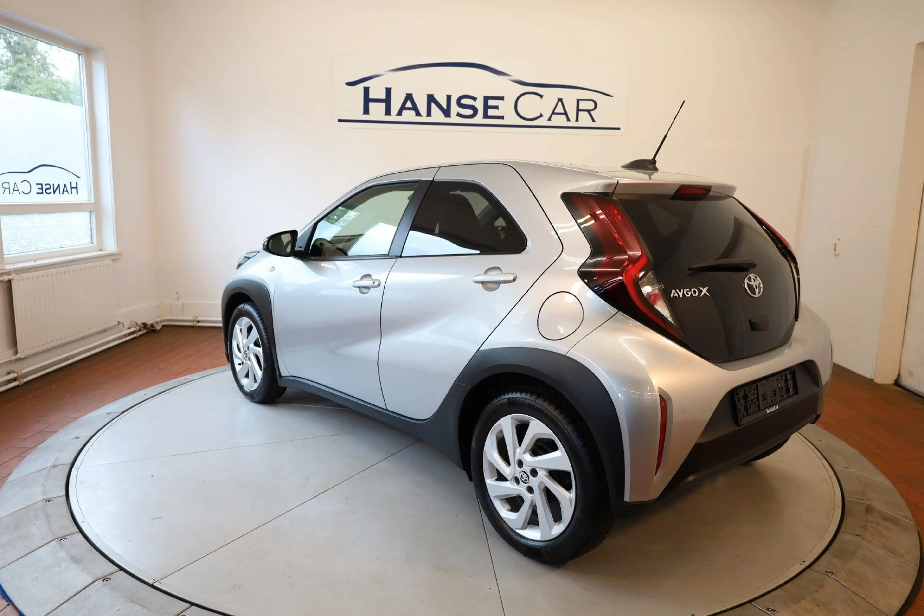 Toyota Aygo X  / R.Kamera /  ACC /  1.Hand / Garantie ! — photo 8