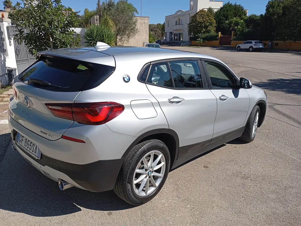 BMW X2
