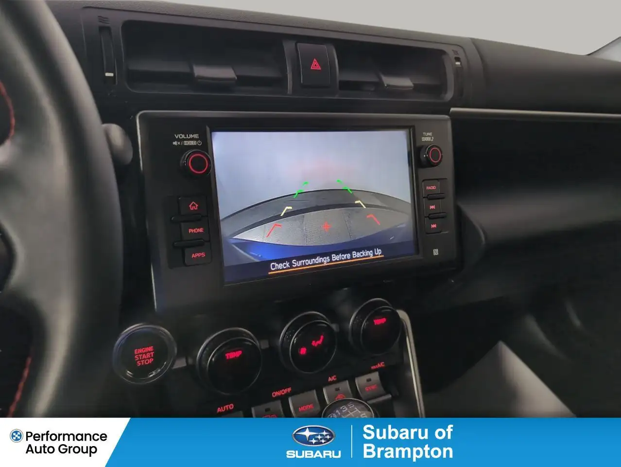 Subaru BRZ снимка Subaru BRZ