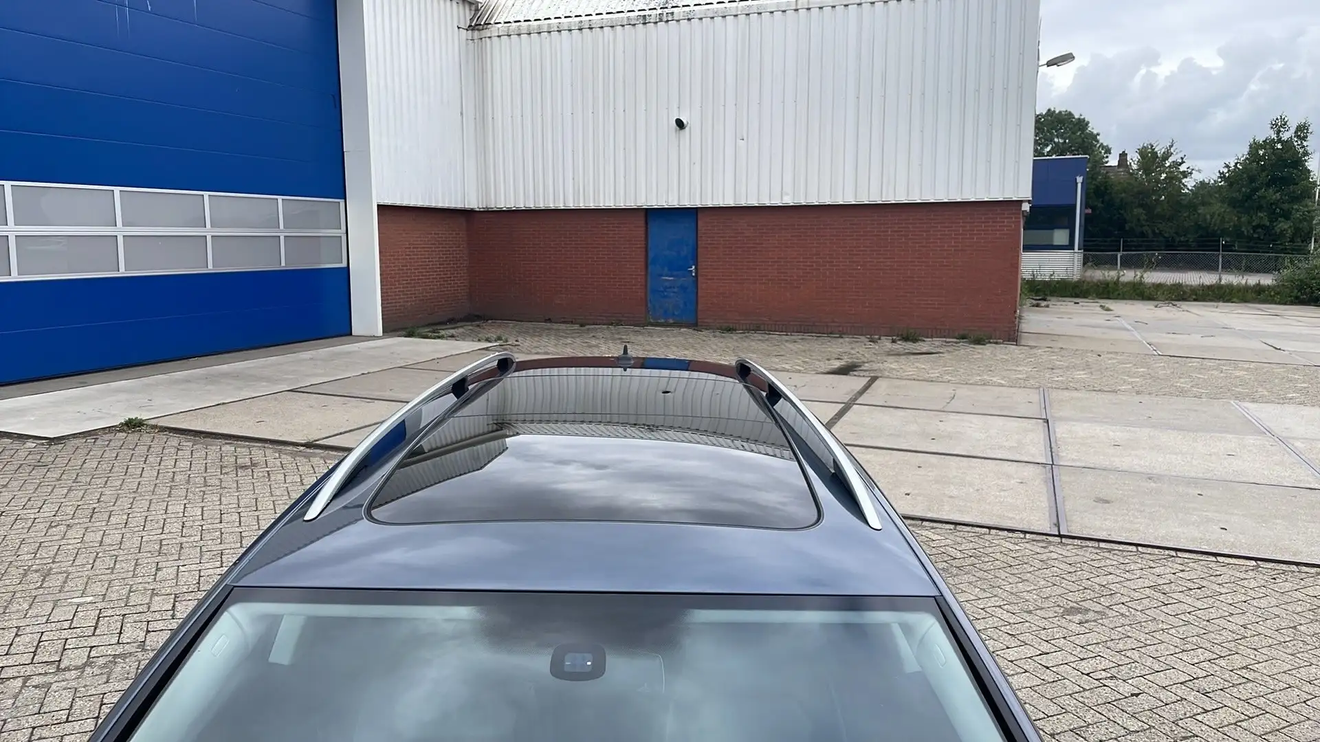 Volkswagen Passat 2.0 TDI R-line BlM Grijs - 2