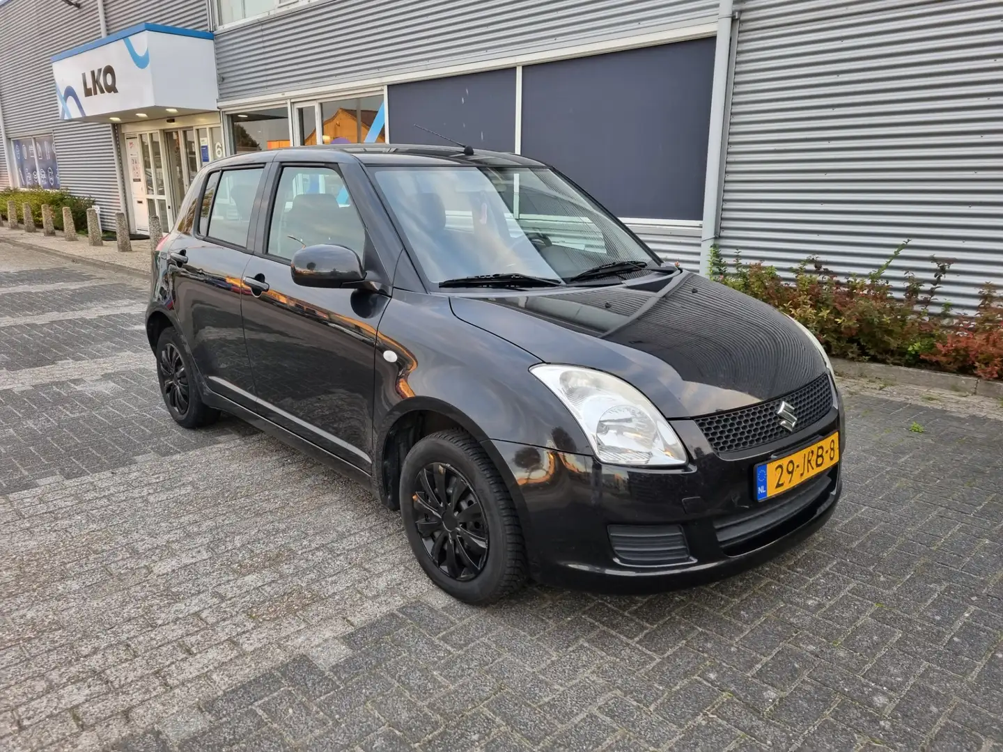 Suzuki Swift 1.3 Base 5-Drs Airco! Bj:2007 Zwart - 2