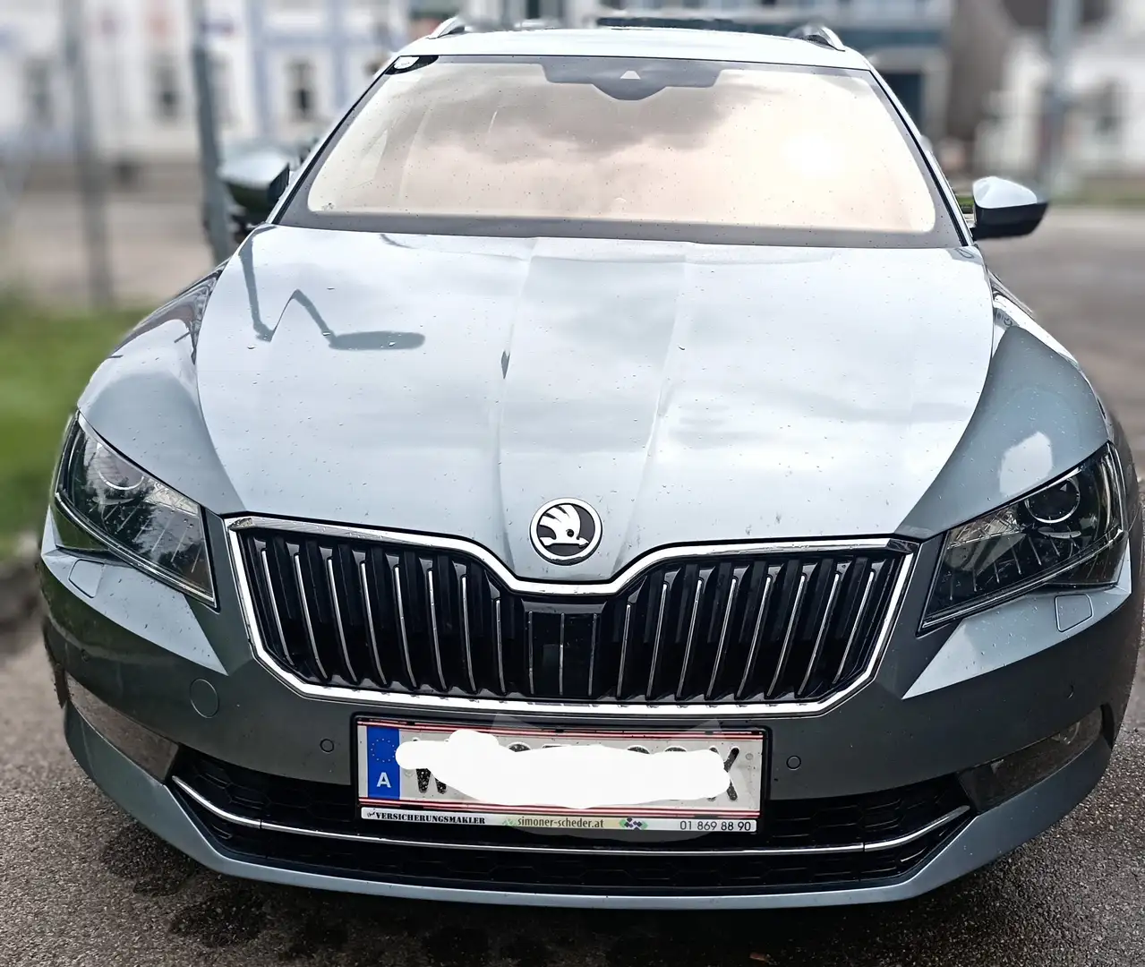 Skoda Superb Superb Kombi 2,0 TDI 4x4 Style DSG Style Grau - 1
