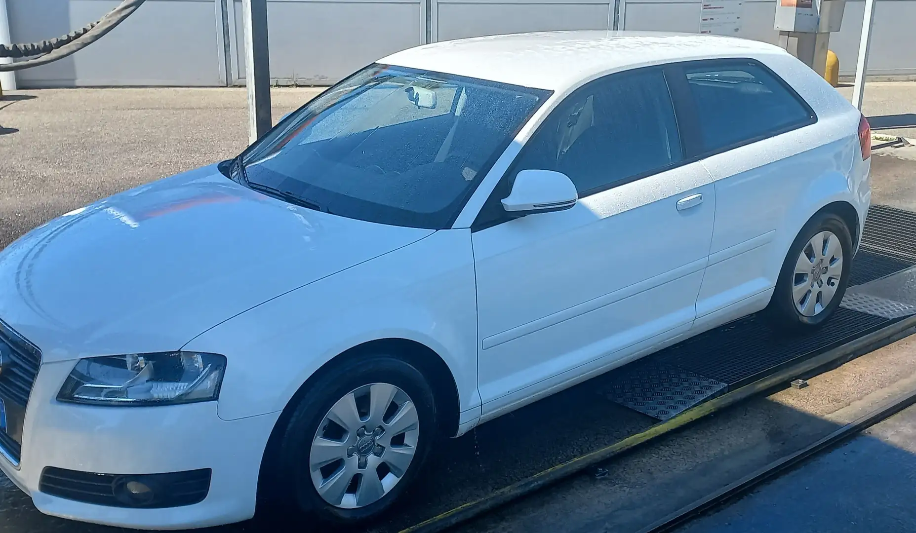 Audi A3 A3 1.6 tdi Ambition - 1