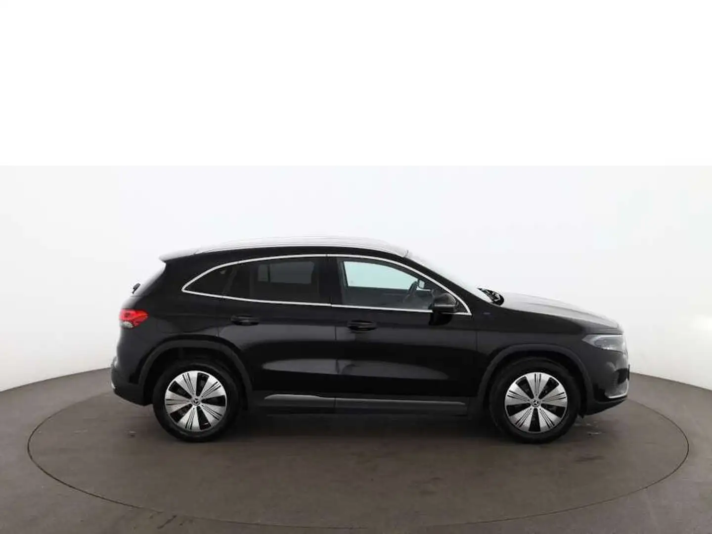 Mercedes-Benz EQA 300 4Matic Progressive 66kWh Aut LED LEDER Schwarz - 2