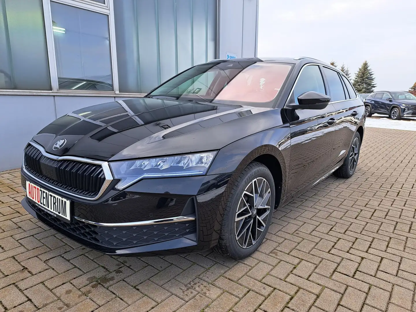 Skoda Octavia 1.5 TSI DSG LED WINTERPAKET ACC KAMERA Schwarz - 1