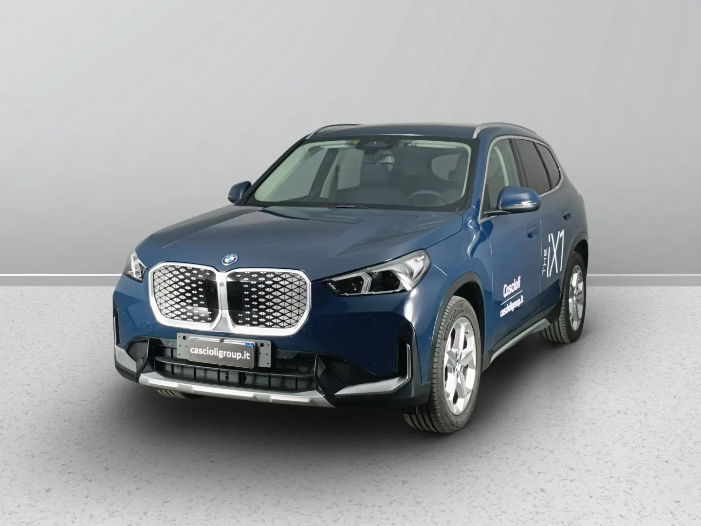 BMW iX1 edrive 20 Bleu - 1