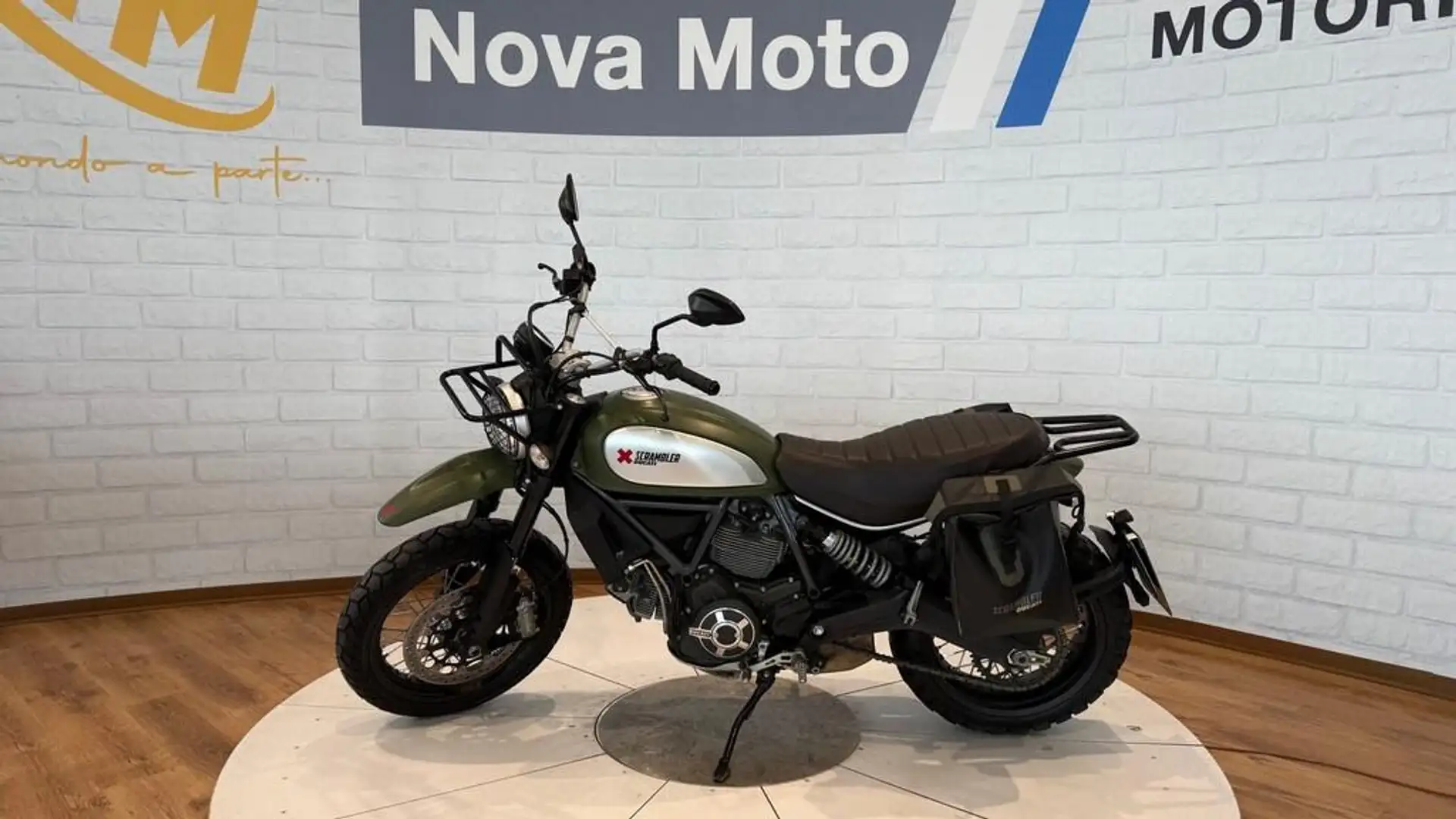 Ducati Flat Track Pro Verde - 1