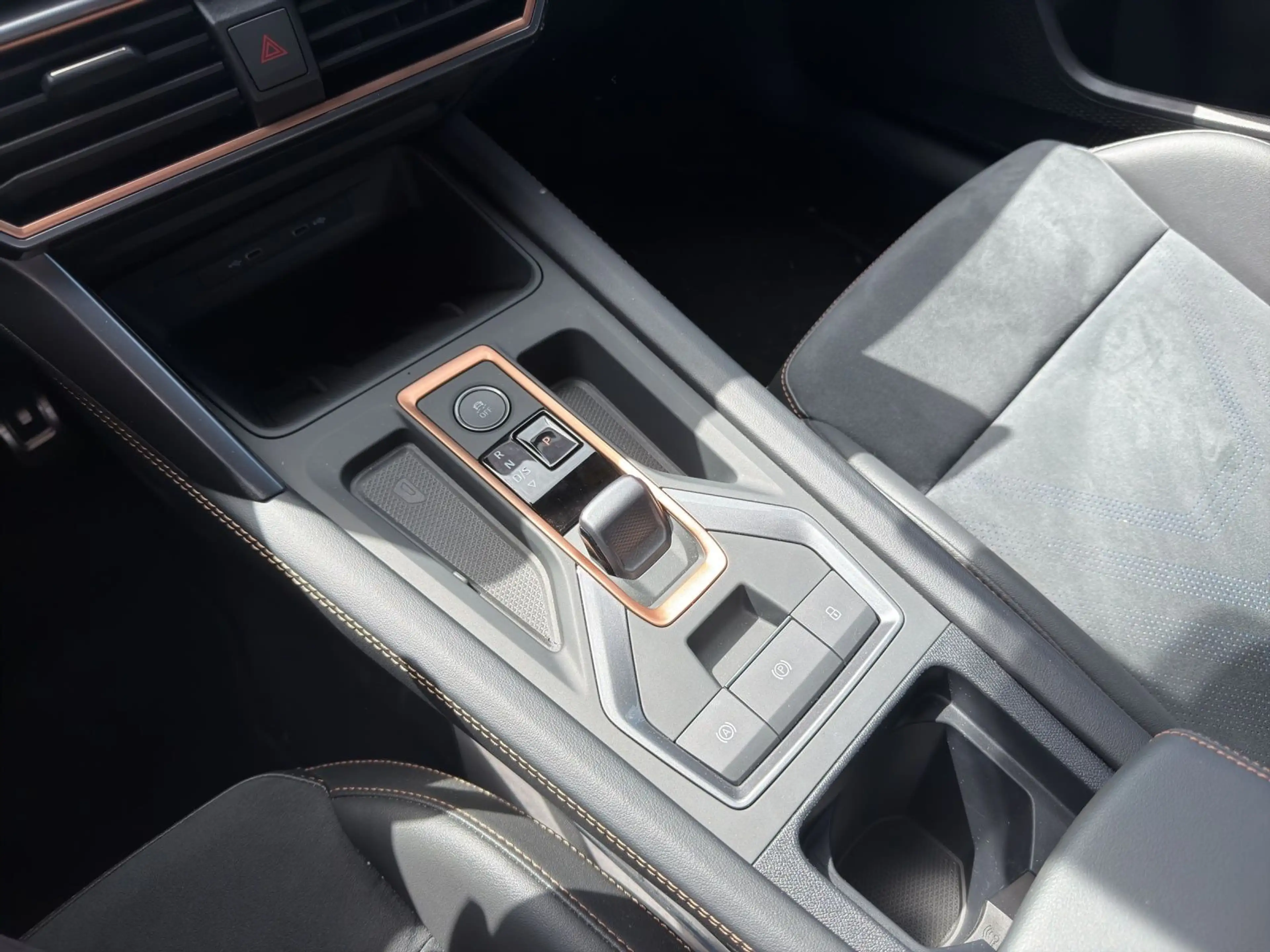 CUPRA Leon Sportstourer 2.0 TSI DSG VZ 4DRIVE Eibach E — photo 11