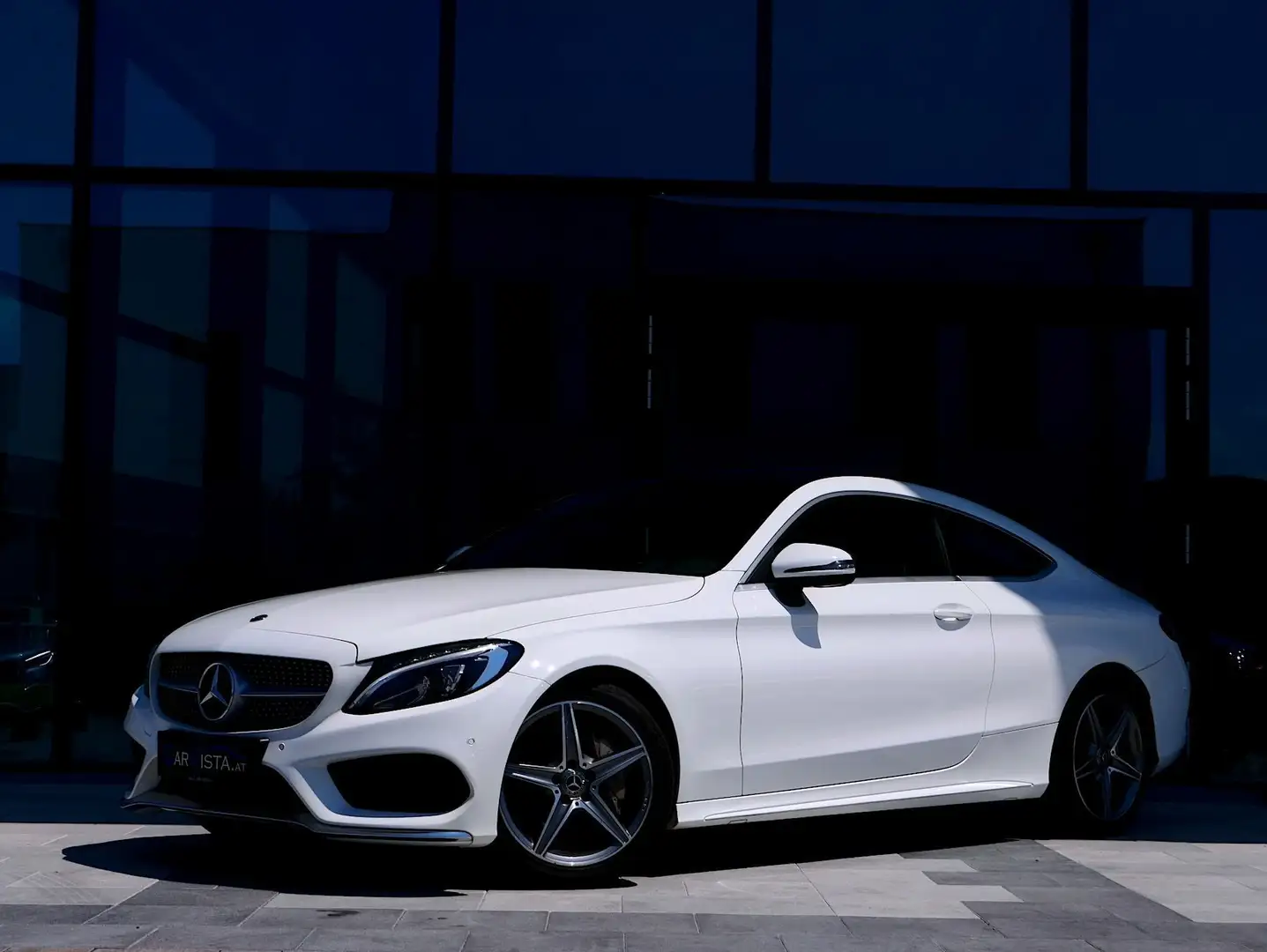 Mercedes-Benz C 250 Coupe Aut. AMG - LINE *Panorama & LED High Perfor Weiß - 1