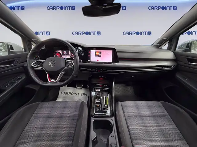 Volkswagen Golf view 11