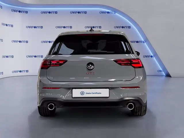 Volkswagen Golf view 5