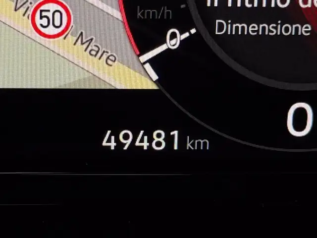 Volkswagen Golf view 17