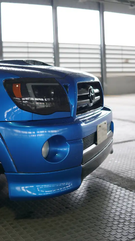 Toyota Tacoma снимка Toyota Tacoma
