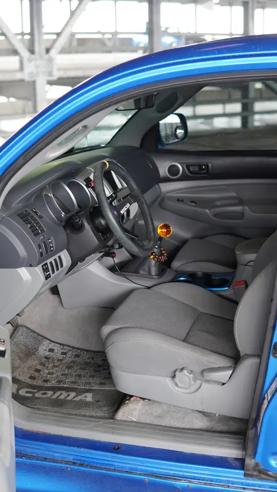 Toyota Tacoma снимка Toyota Tacoma