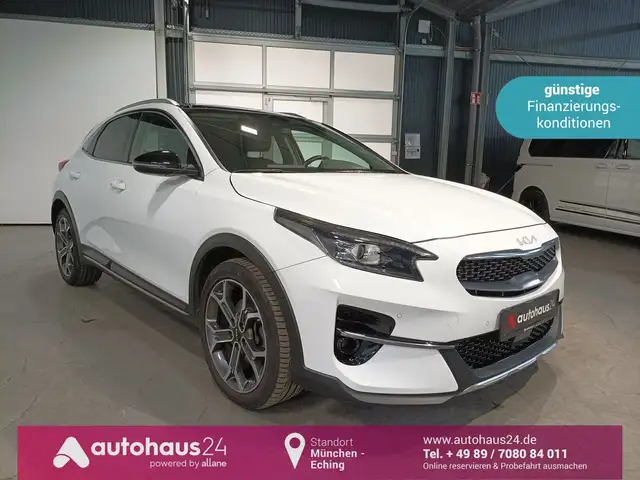 2022 Kia Xceed in White for sale