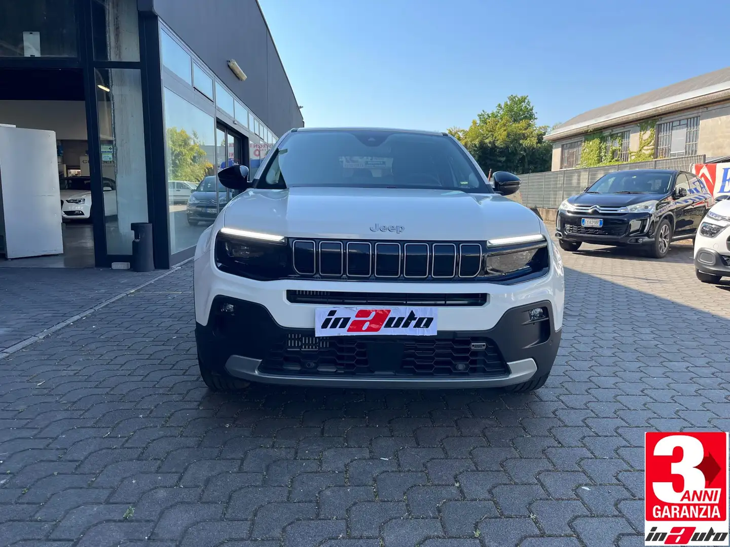 Jeep Avenger 1.2 turbo Summit fwd 100cv Weiß - 1