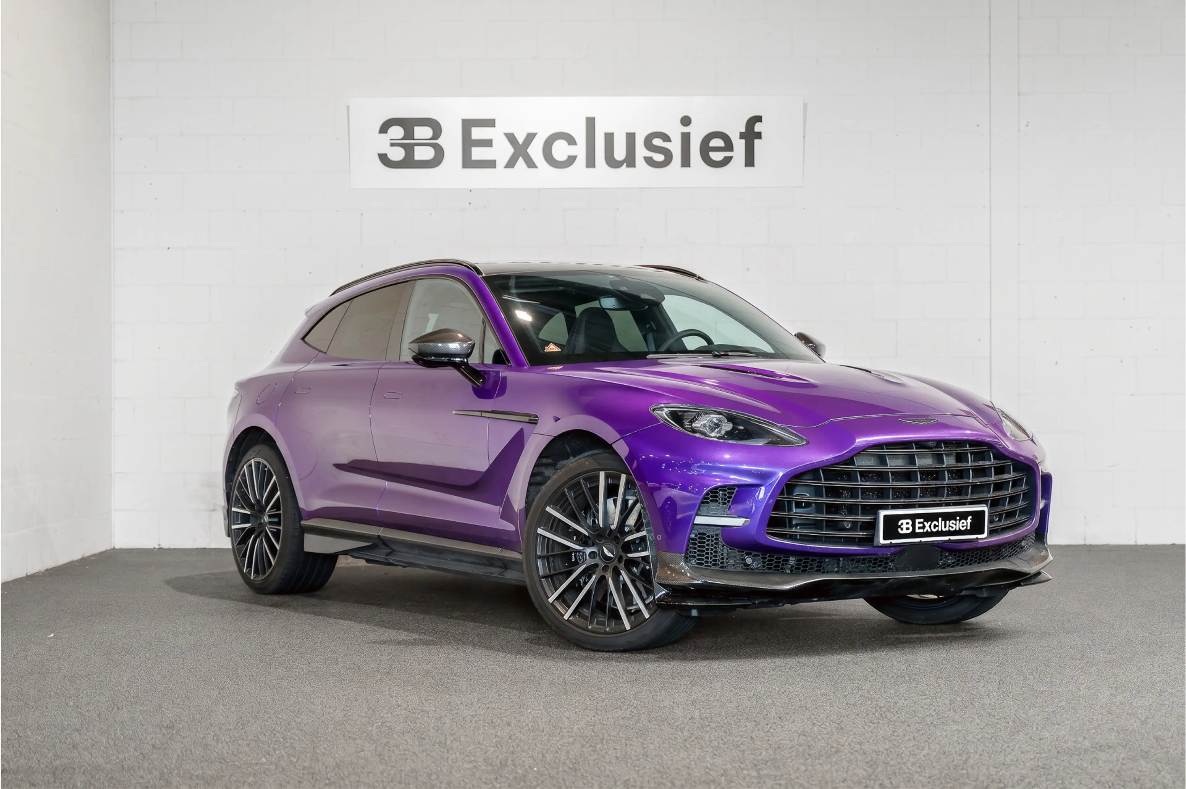 Aston Martin DBX 4.0 V8 707 Purple Uniek!