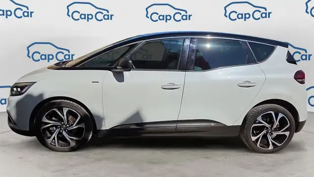 Renault Scenic view 2