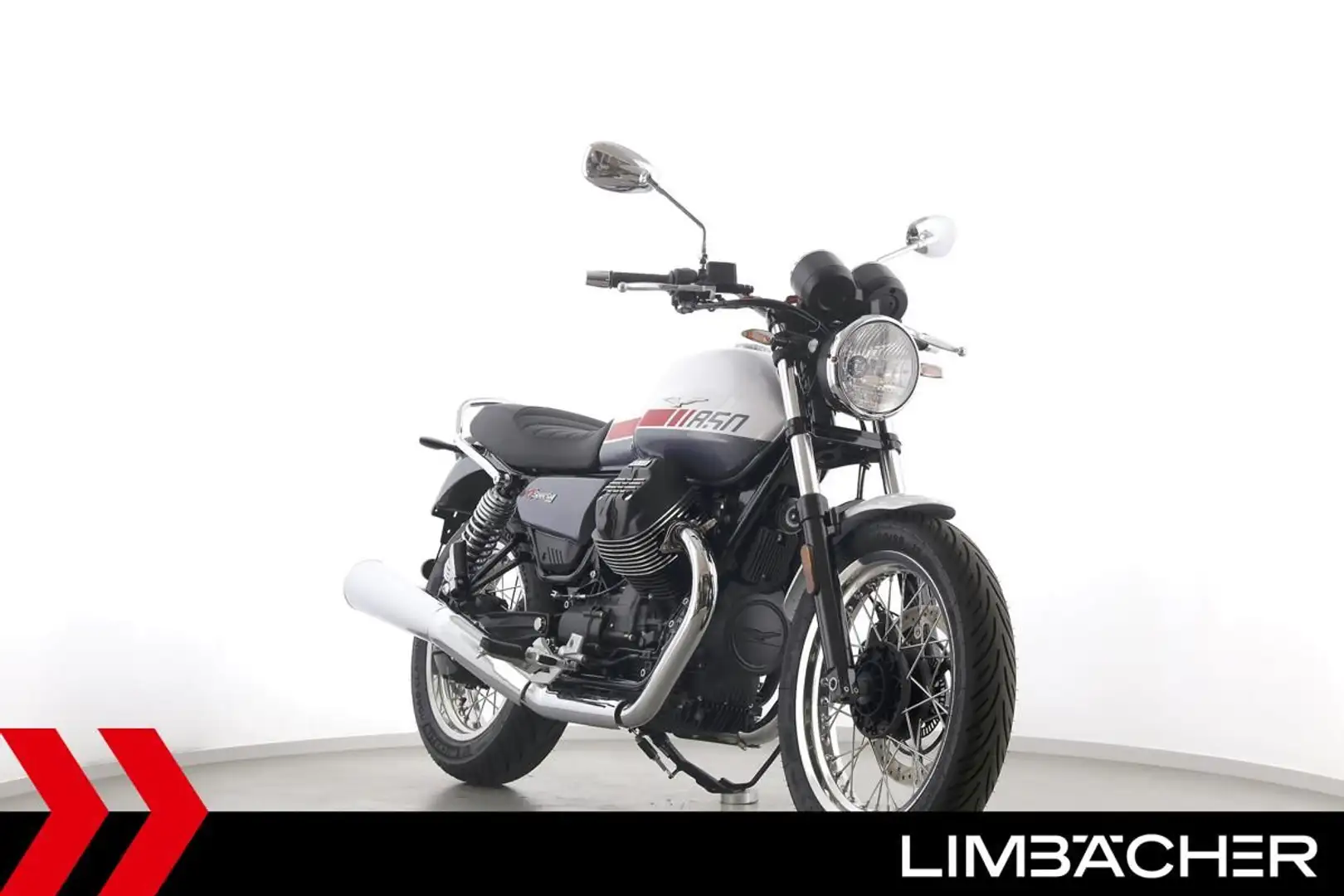 Moto Guzzi V 7 IV SPECIAL - 1. HAND - 2