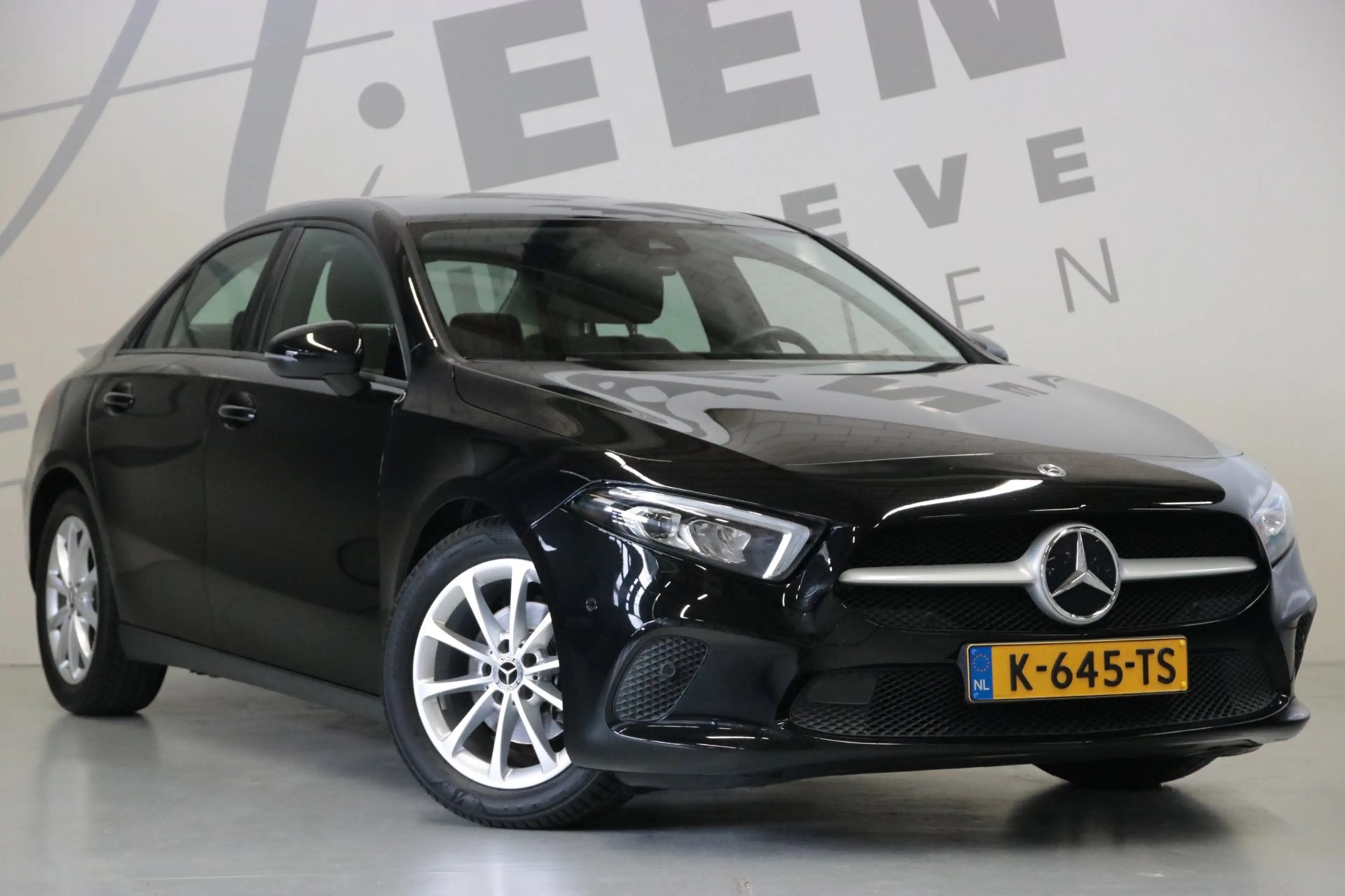 Mercedes-Benz A 180 Apple CarPlay/ Led-koplampen/ Achteruitrijcamera — photo 4