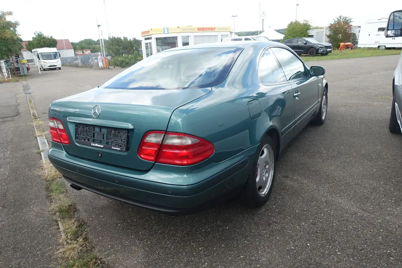 Mercedes-Benz CLK 320 Elegance Aut., foto 8