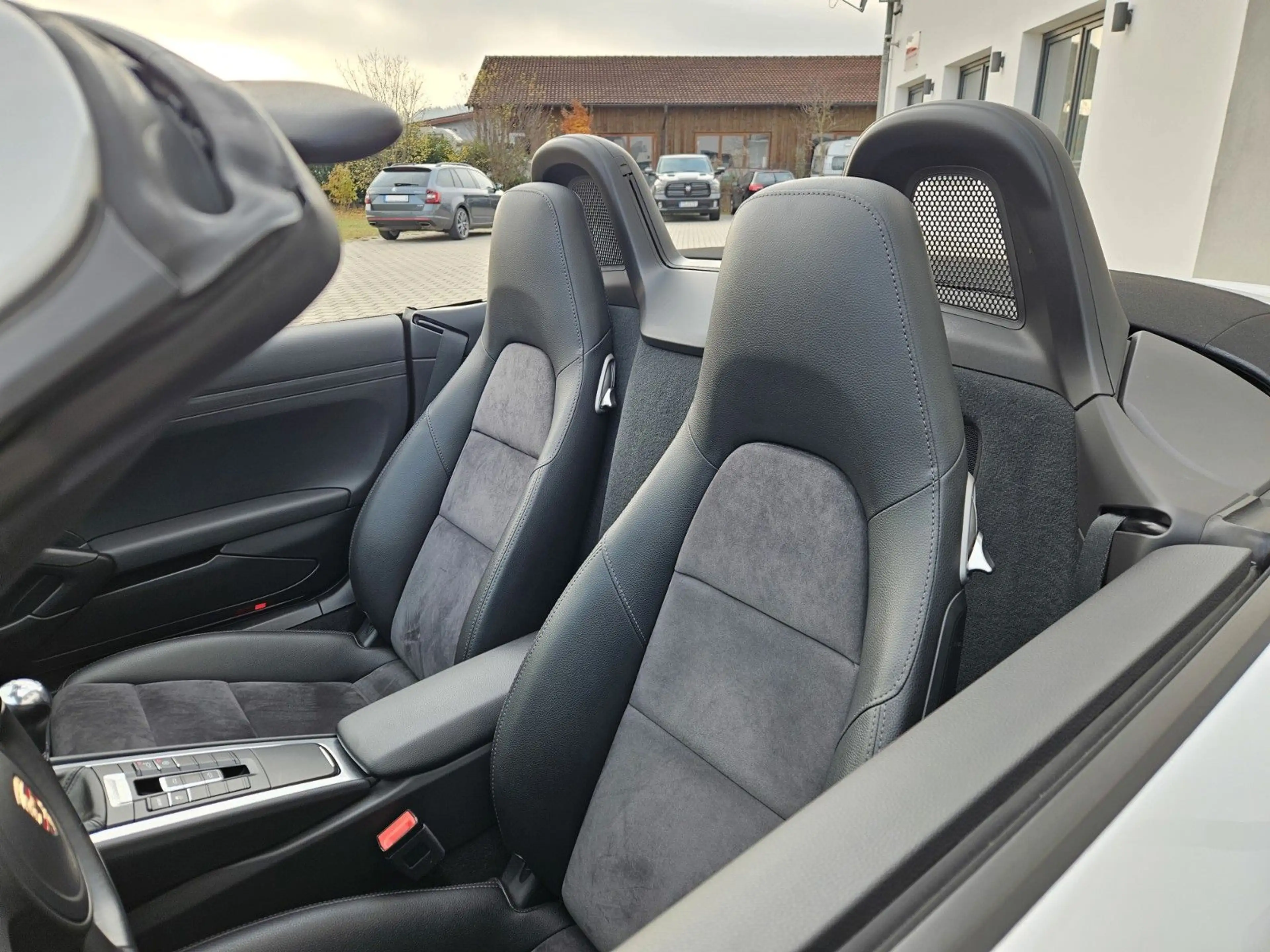 Porsche Boxster 6 Zylinder, Handschalter — photo 12