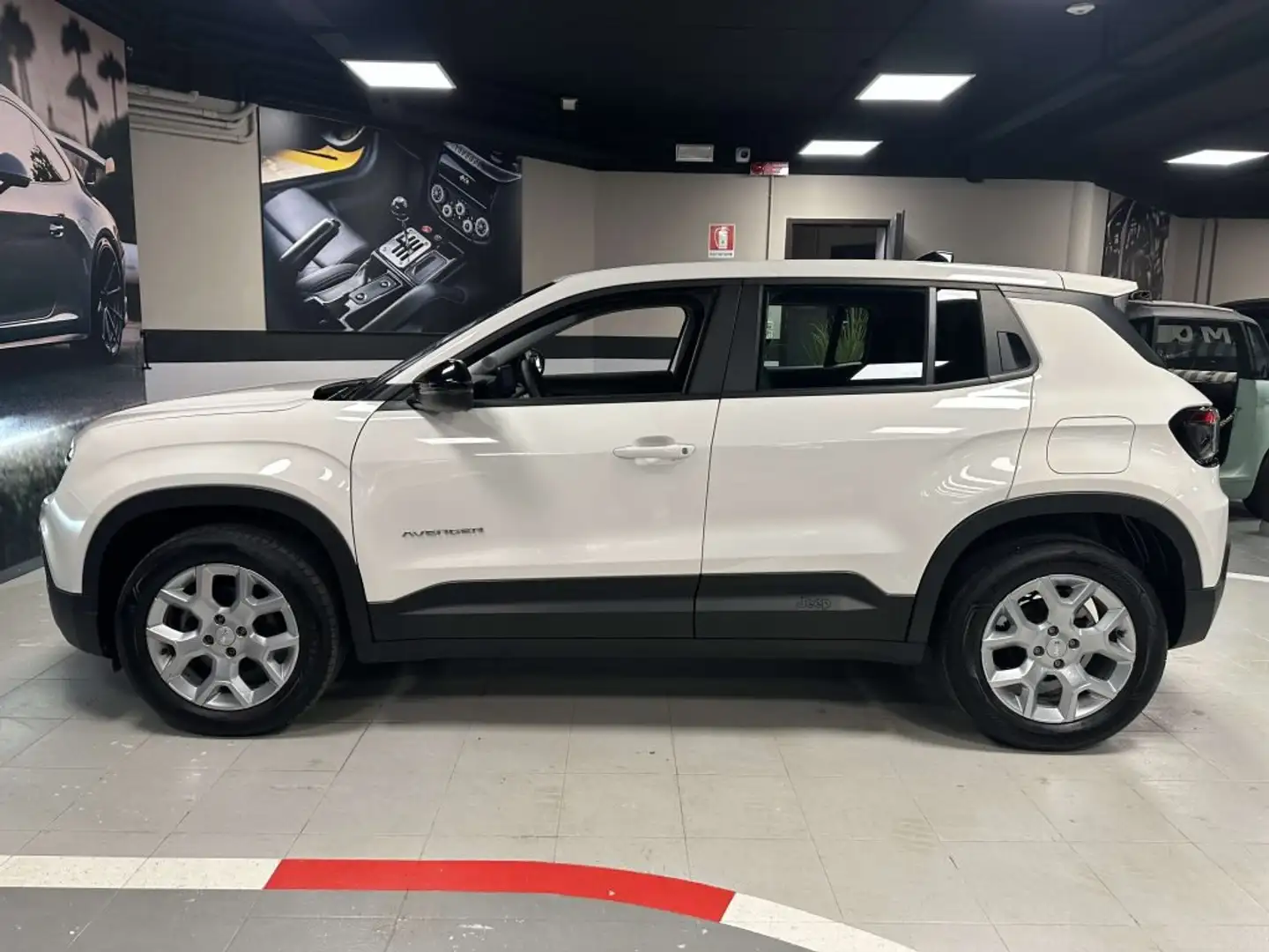 Jeep Avenger 1.2 turbo Altitude fwd 100cv Bianco - 2
