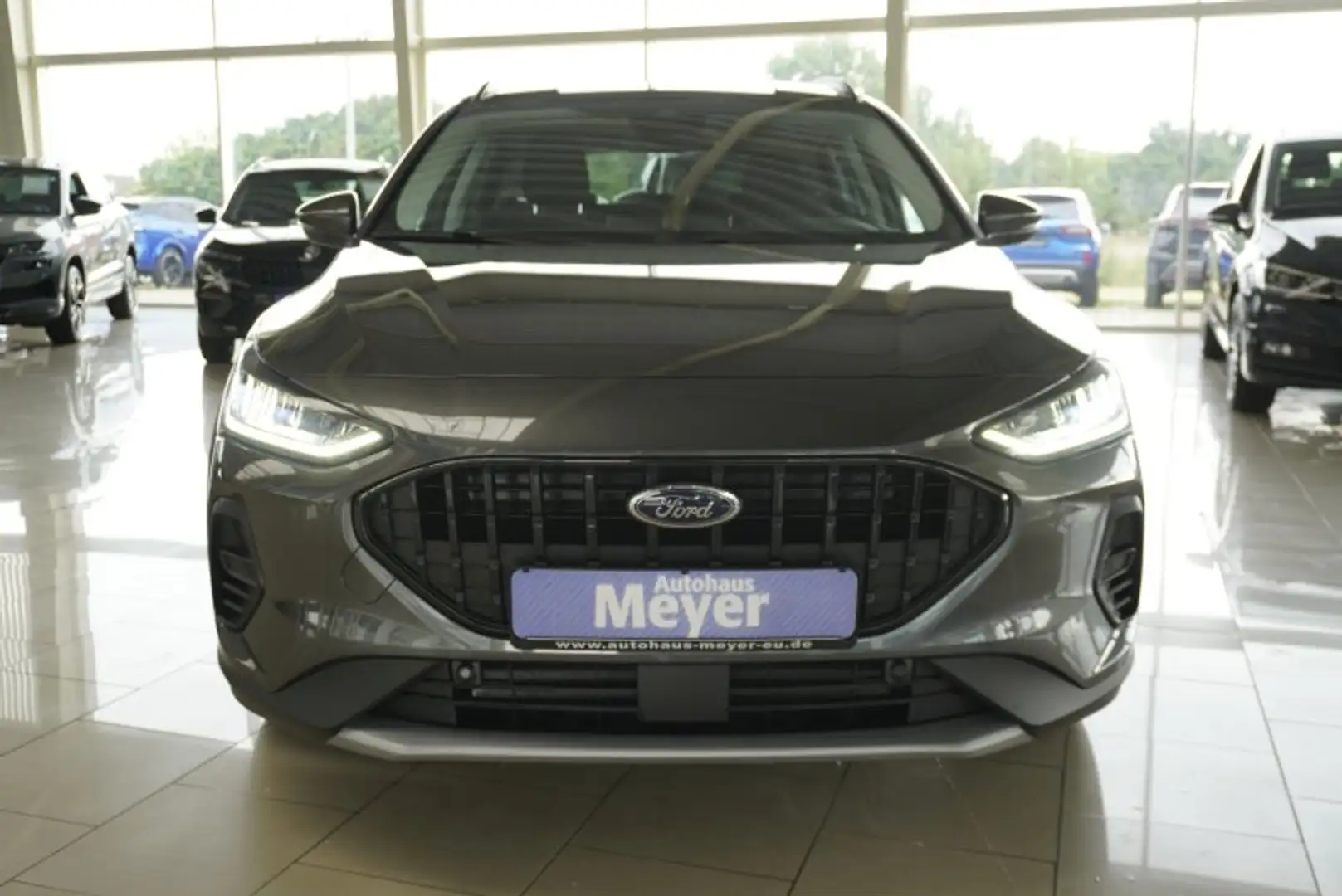 Ford Focus Active X 1,0 155PS aAHK/Navi/Kamera/Winterp.     * Grijs - 2