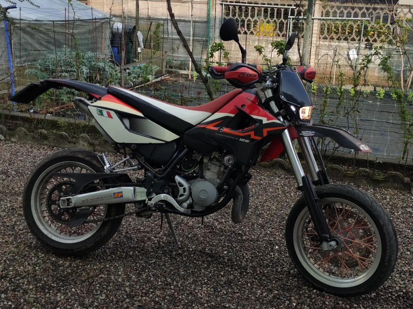 Aprilia MX 125 Kırmızı - 1