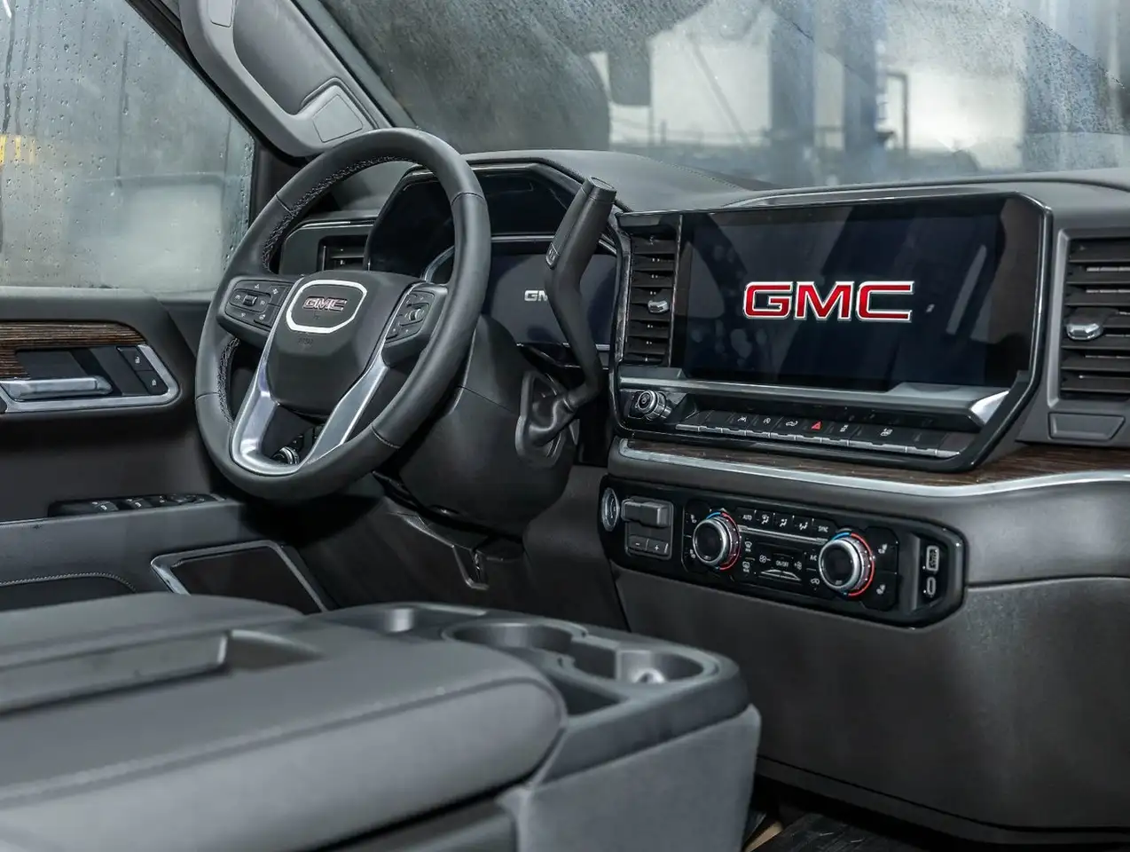 GMC Sierra 1500 снимка GMC Sierra 1500