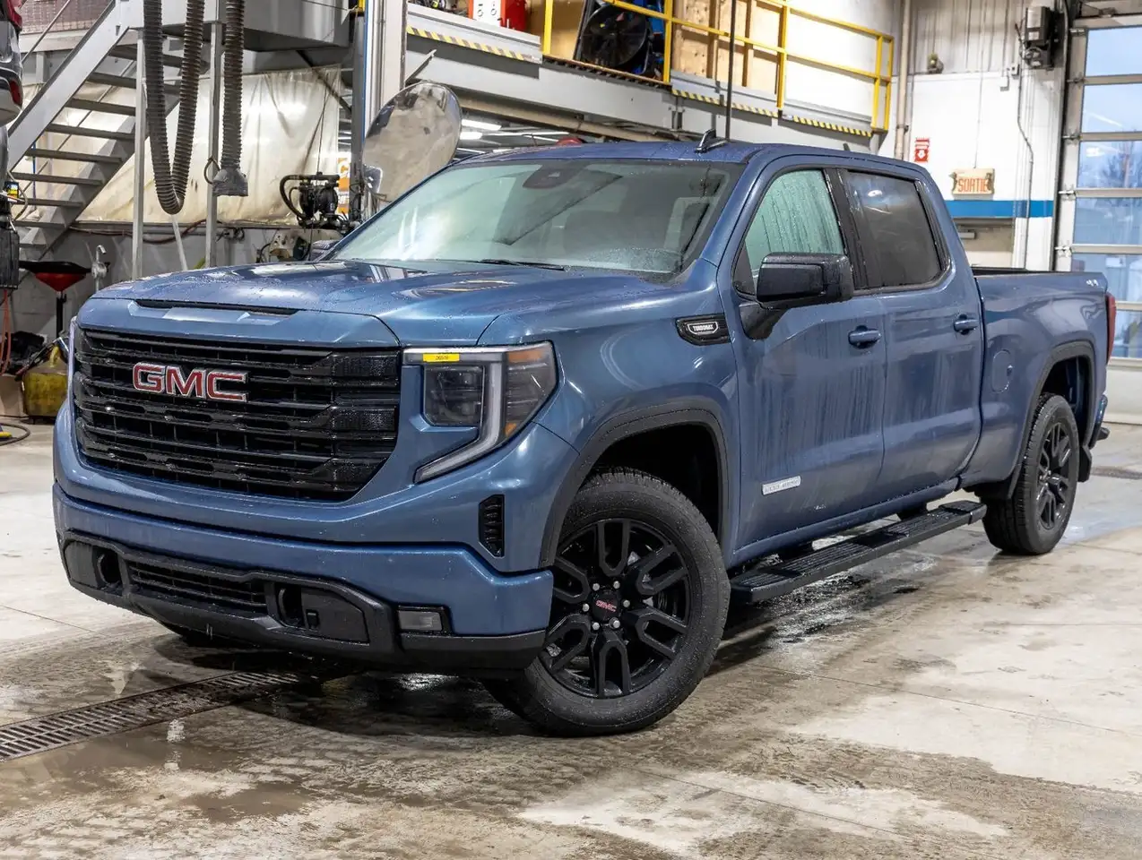 GMC Sierra 1500 снимка GMC Sierra 1500