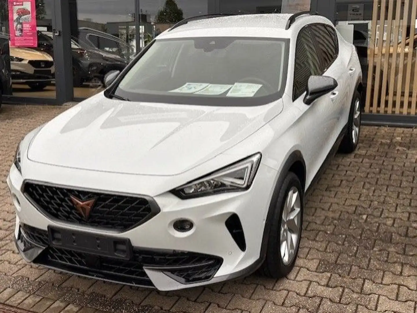 CUPRA Formentor 1.5 TSI DSG+Navi+eKlappe+ESitze+FAL Weiß - 1