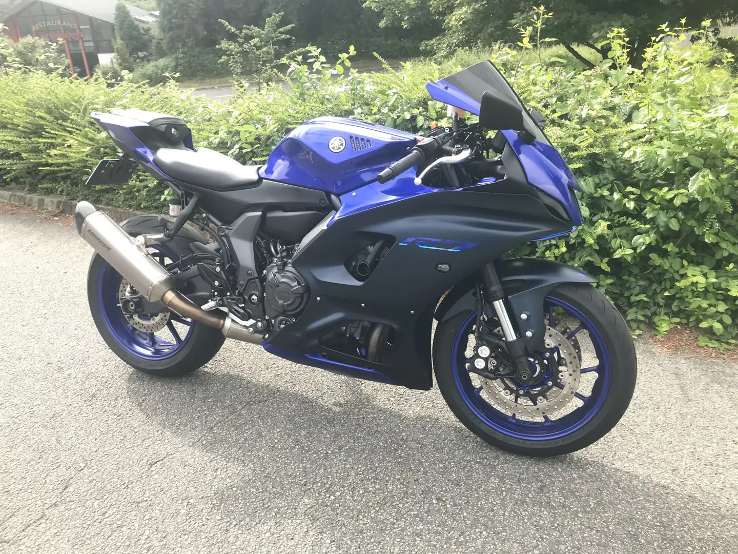 Yamaha YZF-R7 Blue - 1
