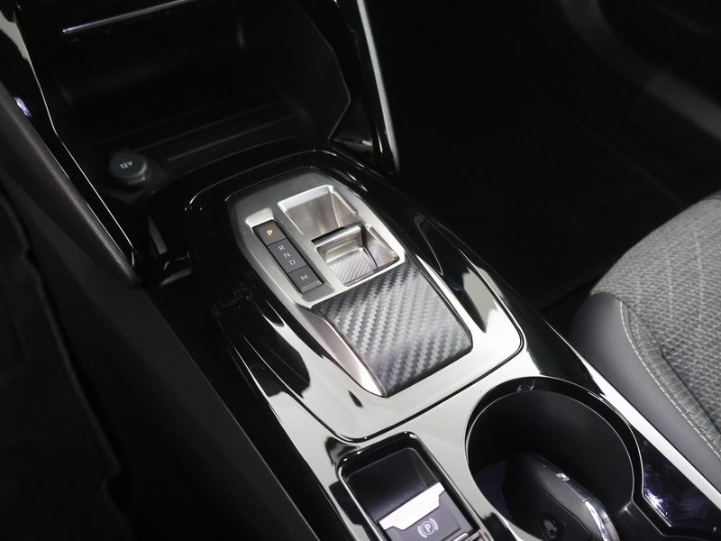 Peugeot 2008 1.2 PureTech 130PK Allure AUTOM. CARPLAY|STOELVERW — photo 20