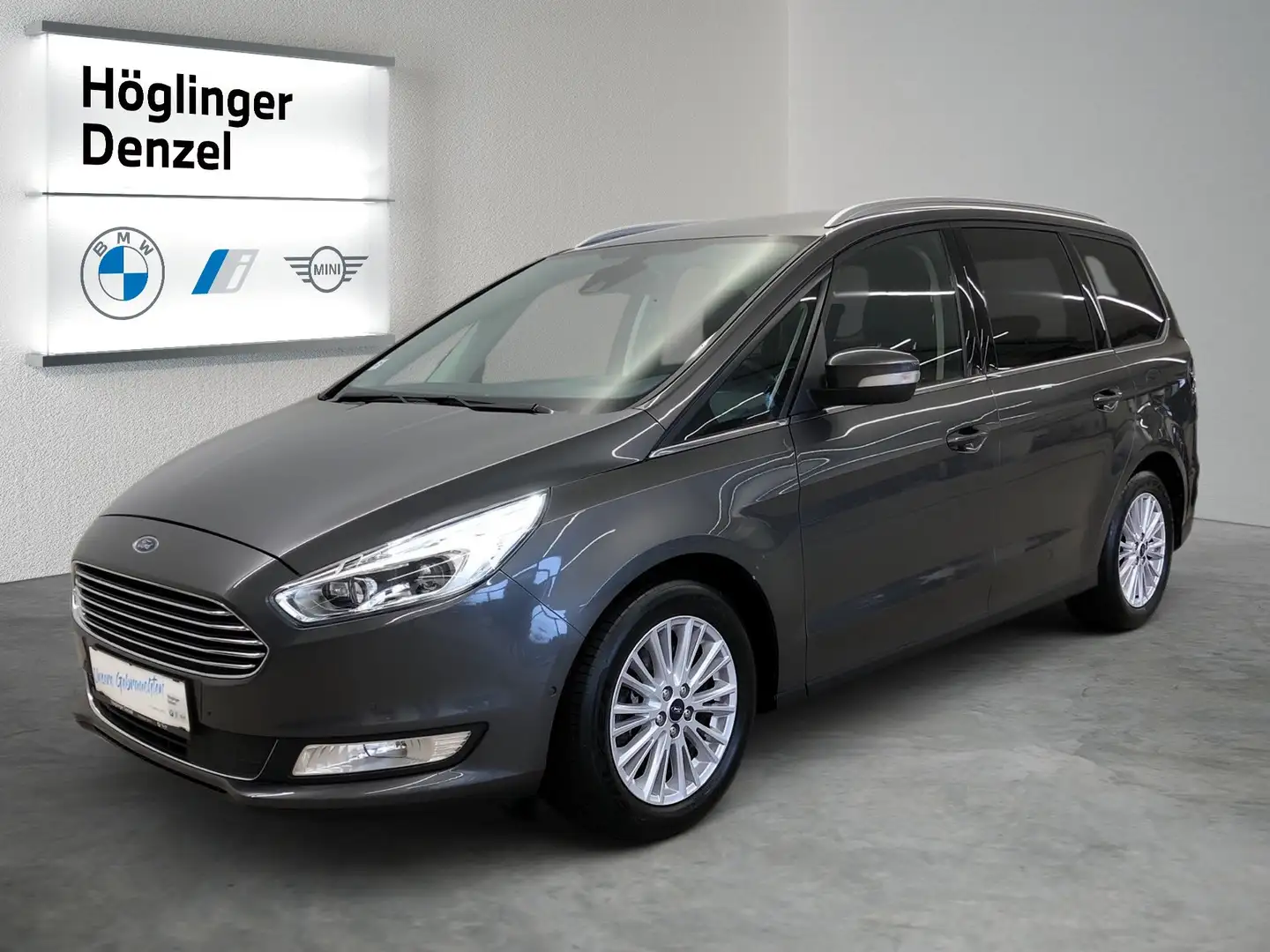 Ford Galaxy 2,0 TDCi Bi-Turbo Titan Grau - 2