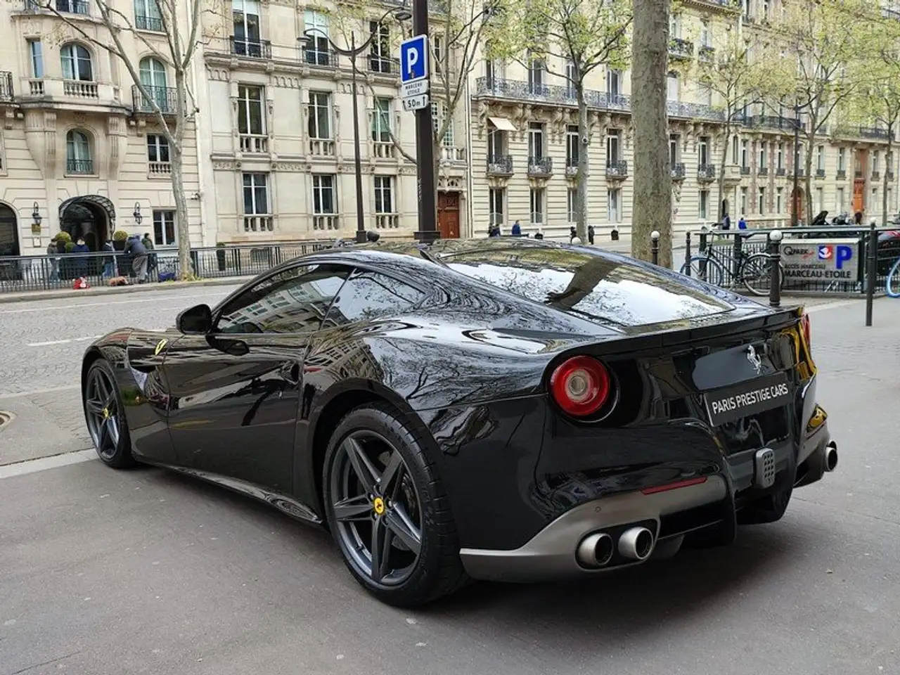 Berlinetta V12 6.3 740ch