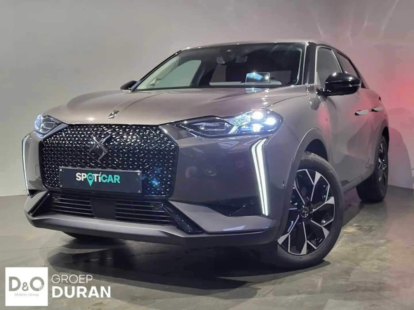 DS Automobiles DS 3 OPERA E-TENSE 156 Noir - 1