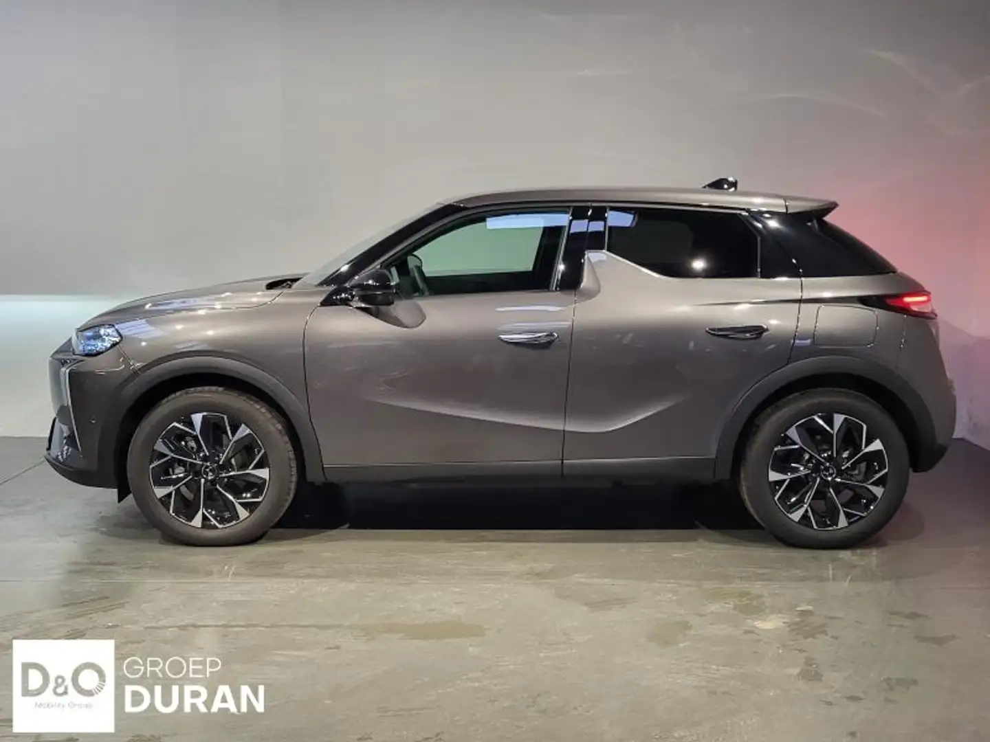 DS Automobiles DS 3 OPERA E-TENSE 156 Noir - 2