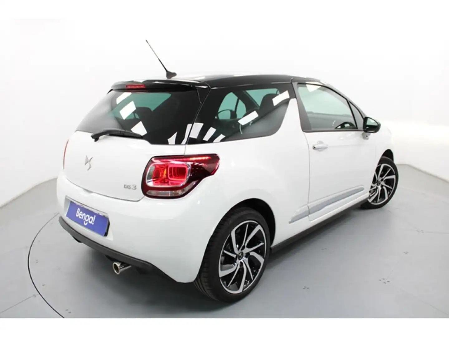 DS Automobiles DS 3 1.2 PureTech S&S So Chic EAT6 110 Blanco - 2