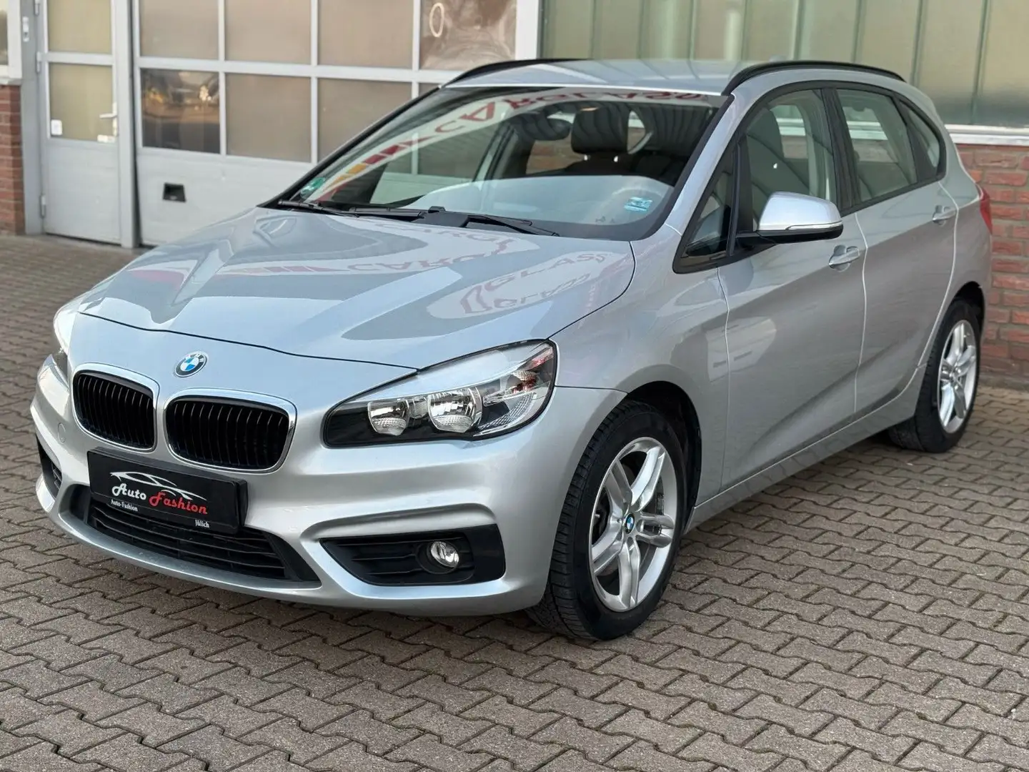 BMW 218 TÜV NEU Silber - 1