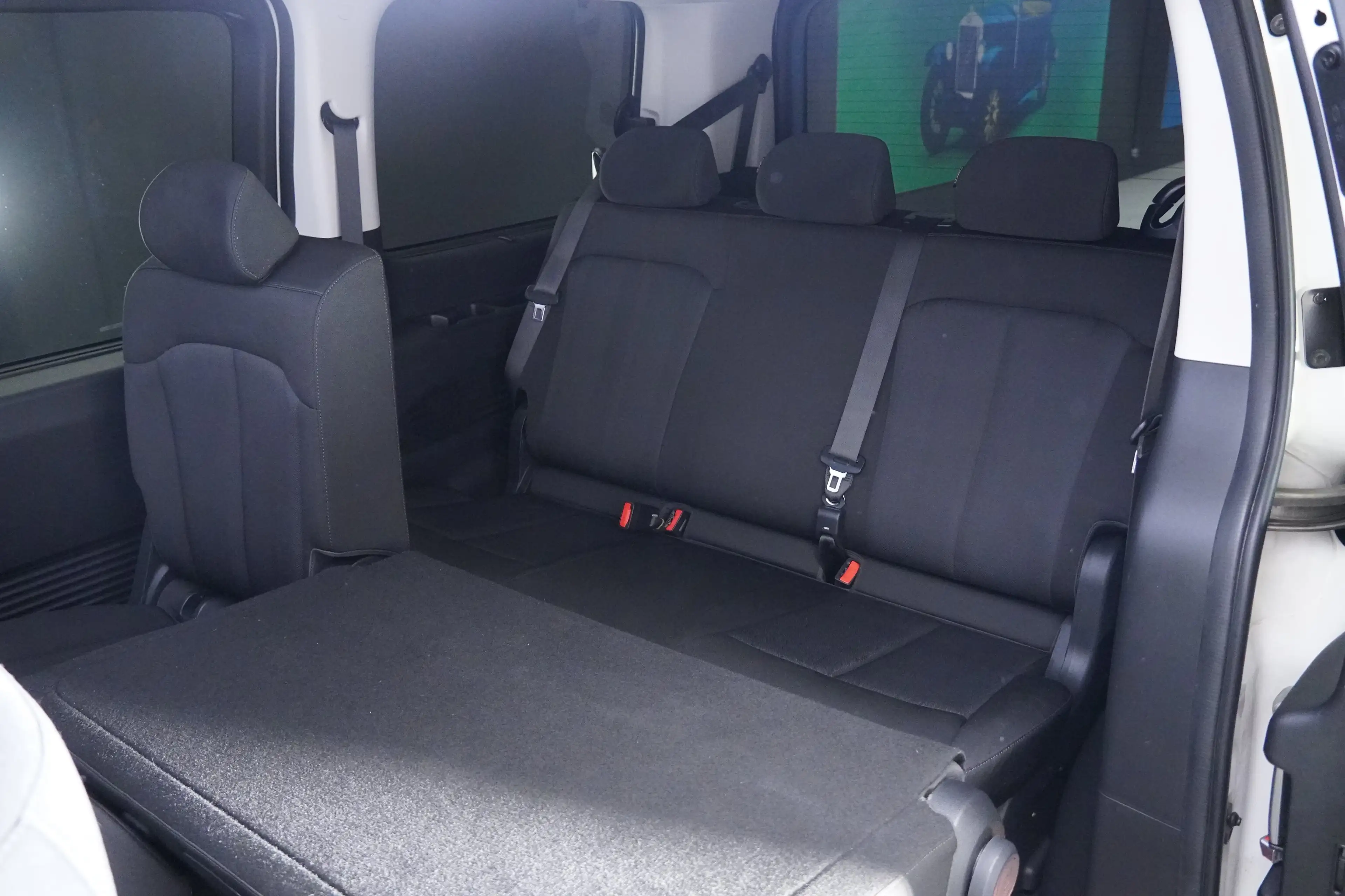 Hyundai STARIA Bus 2,2 CRDi Trend Line 4WD DCT Aut. — photo 15
