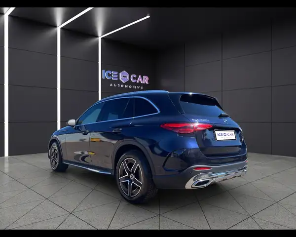 Mercedes-Benz GLC view 7