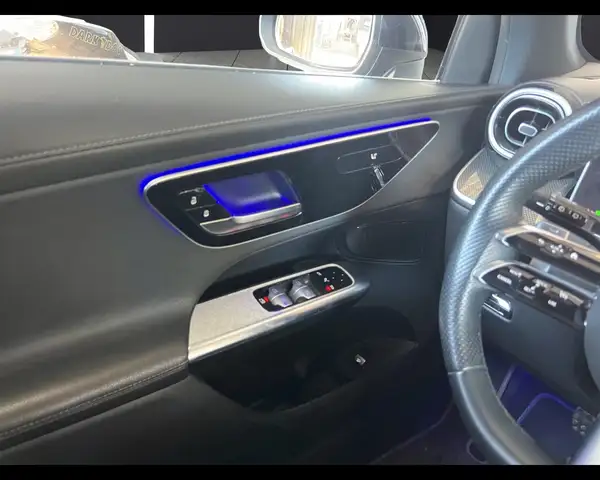 Mercedes-Benz GLC view 14