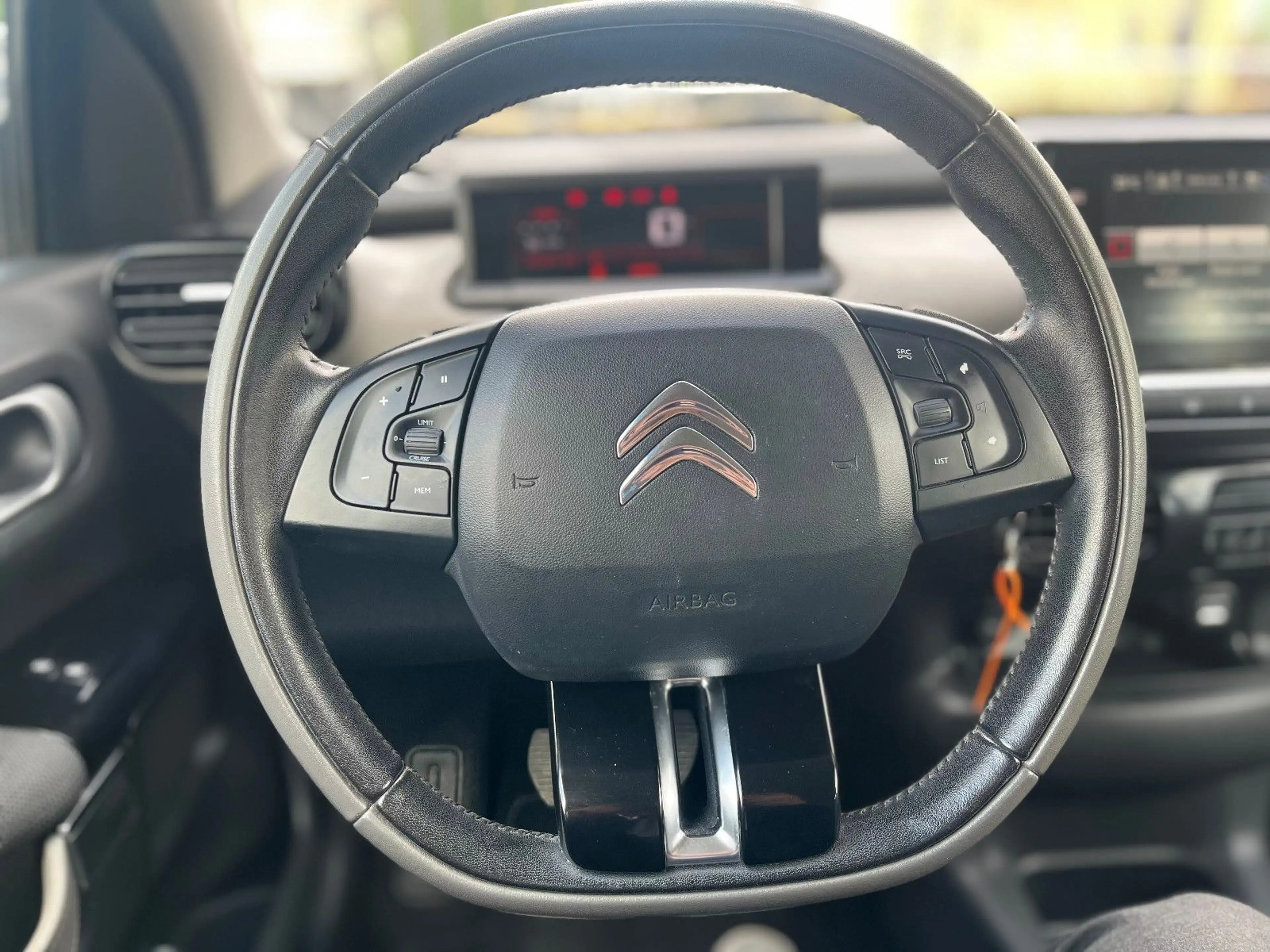 Citroen C4 Cactus Klima+PDC+Navi+Kamera+CarPlay — photo 15