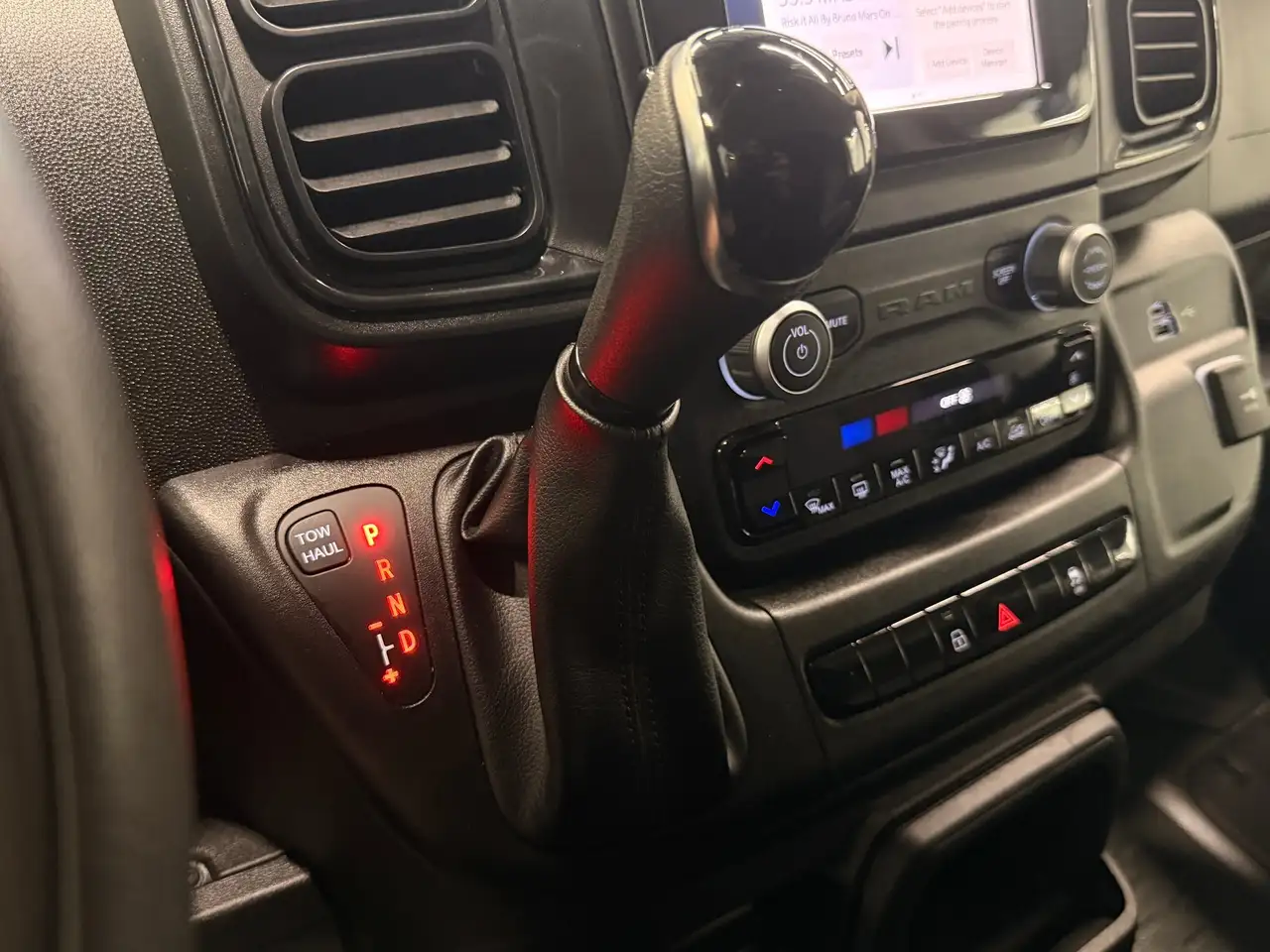 RAM ProMaster 2500 снимка RAM ProMaster 2500